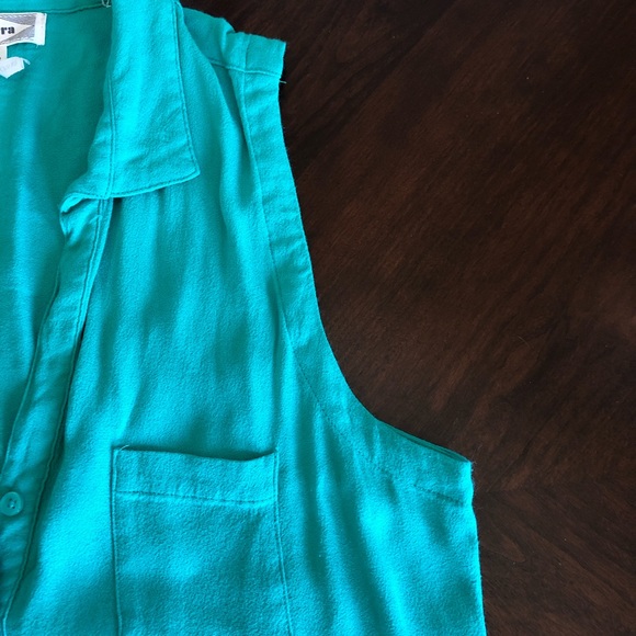 Kirra Crop Top - Picture 4 of 5